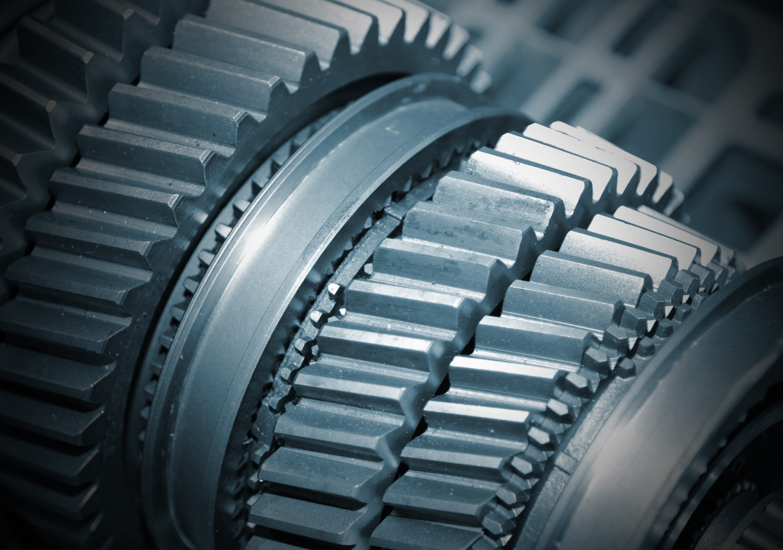 gear close up scaled